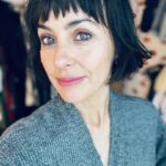 Constance Zimmer Instagram - Someone got some hairs cut!!! Thank you @aims888 for your patience, as we went shorter and shorter…did my own make up too for a thingy today thanks to @iliabeauty #tuesday
