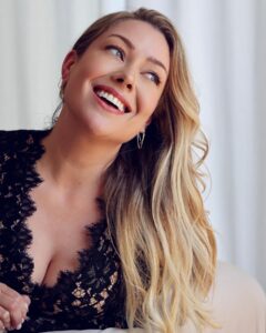 Actress Cosondra Sjostrom HD Instagram Photos and Wallpapers August 2023