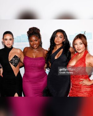 Courtney Taylor Instagram - Amazing night at the @nhmc_org Impact Awards Gala! Congrats to all the talented  people who were awarded for their outstanding work and who continue to inspire the community 

MUA: @jjulesbeauty 
HAIR: @thisiscourtneytaylor 
STYLIST: @thisiscourtneytaylor