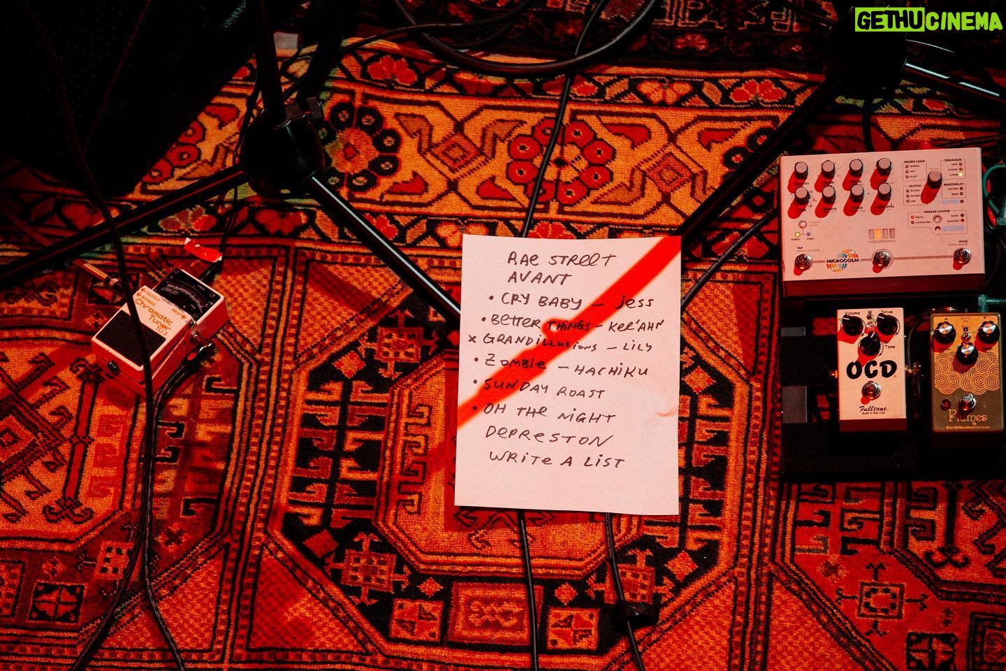 Courtney Barnett Instagram - Milk! 10 last weekend, thank you so much! Big love to special guests Jess Ribeiro, Kee’ahn, Lily Morris & Hachiku🌹🌹🌹 and the whole crew @milkrecords @hachikumusic @kee.ahn @ribeirotron @letterbox.lily @dmouse13 @bones.sloane @jessi3warren @geography_music @ateamofdaviddodds @marcelle_bradbeer ❤️ photos by @jessgleeson at @phoenixcentralpark & Depreston video by @marcelle_us_wallace at @theoxfordartfactory