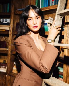 Courtney Eaton Instagram - Late night book club with @fossil #madeforthis #fossilcollective #ad