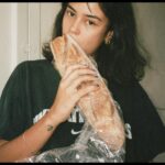 Courtney Eaton Instagram - Carbs 🥖