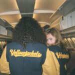 Courtney Eaton Instagram – YELLOWJACKETS premiere tonight on SHOWTIME at 10PM ET/PT 🐇