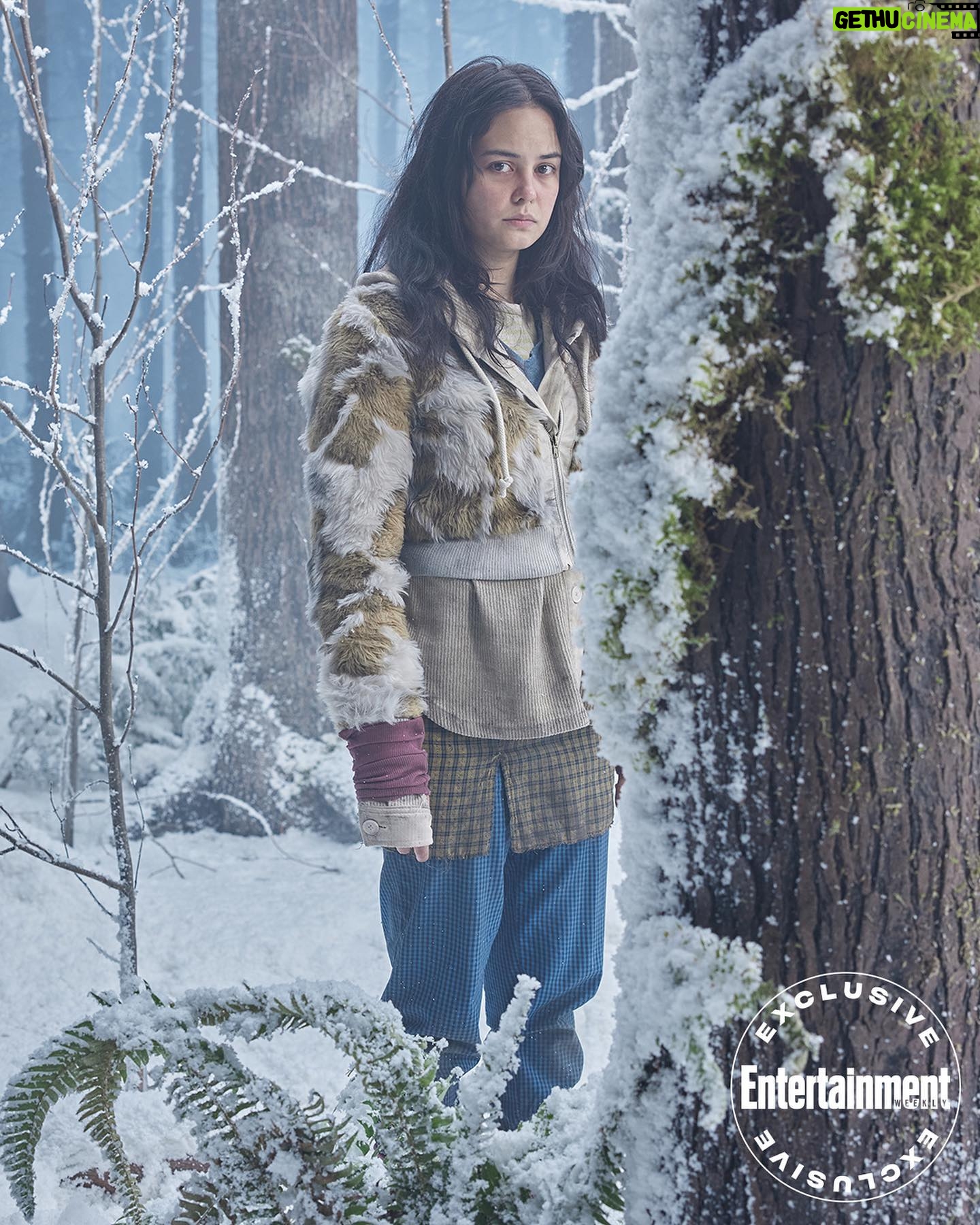 Courtney Eaton Instagram - We hear the Wilderness and it hears us. Season 2 of @yellowjackets premieres 3/24. Story by @entertainmentweekly DP: Eric Talesnick Photography: Matthias Clamer Writer: @samhighfill Makeup Dept Head: Krista Young Hair Dept Head: Ashley Young Costume Head: Amy Parris