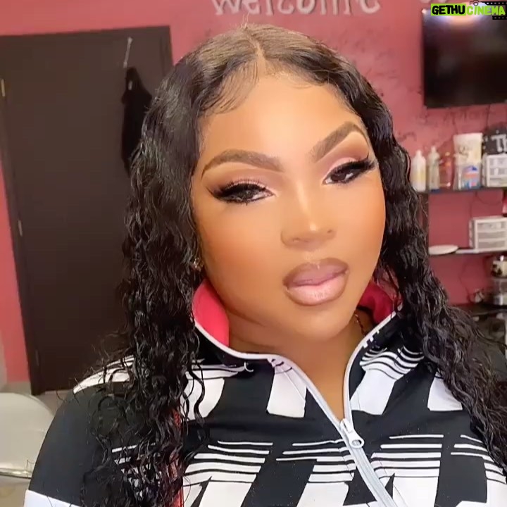 Courtney Godsey Instagram - Just focus on me daddy😉 Makeup @bshayslay Hair @getstyledby_ash ❤️