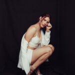 Courtney Hope Instagram – How often do you pause ✋🏽? 

One thing I’ve come to realize is that most people spend more time in their head than in their body. Just because you’re moving doesn’t mean you’re consciously aware of your movement, how it’s affecting you, how it relates to the world around you, or have a clear understanding of what is physically optimal for you in each moment to achieve what you intend to accomplish.

This phase of my life has been about implementing stillness.. and then moving with intention. Coming from a Type A, high functioning, neuro divergent, whose most common critique in every arena of my life has always been “slow down”, it’s safe to say it doesn’t come natural. But I know it’s essential for me now to begin to master.

Without getting into the innumerable details of what I’ve learned and practiced over the last 6 months, the one thing I can say is: When I stop and drop into my body before I move, the way I function in the space around me changes. I naturally DO slow down out of an intrinsic desire to want to experience every sense as I was created to. I become clearer. I feel stronger. I can actually see how my anxiety and stress is stirred due to the fact that my body has become a servant to my brains speed. I can now literally feel my body buzz after a full day on hyper drive with little attention on stillness. 

Life’s become more enjoyable and interesting once recognizing that my body should be in the driver seat not my brain. It was also slightly alarming at first, when I did stop long enough, to witness my layers of emotional adaptation just to keep functioning at hyper speed… but that’s a conversation for another day. 

Our body’s sensory navigation is way more intuitive than our neurological one by nature, and if we can reverse the origin of initial output from mind to body our clarity opens up drastically. I believe THEN can we function at our most optimal level, with more clarity, intention, and peace. 

Are you consciously moving in this world or on autopilot? Can you implement more distraction void stillness in your life? How often do you feel your feet on the ground as you walk, your legs on a chair, or the air on your skin?