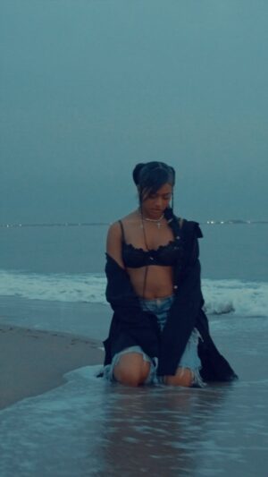 Cravetay Instagram - poison out now . link in bio