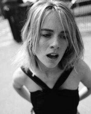 Cressida Bonas Instagram - 7 days - 7 feelings 🤡 📸 - @misanharriman @georgiana.anstruther_sculpt 🤸‍♂️