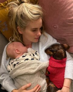 Actress Cressida Bonas HD Instagram Photos and Wallpapers March 2023