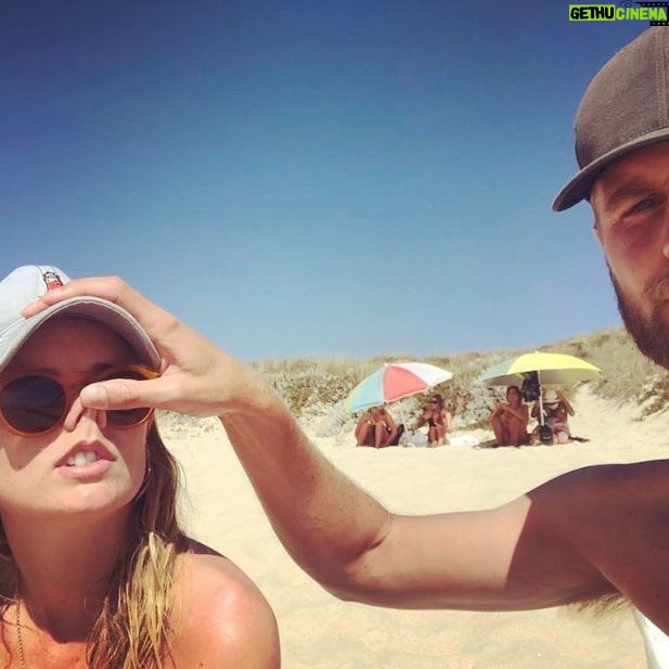Cressida Bonas - 3.4K Likes - 3 years with you 👆🏼. Woo! Thank you for always making me laugh even when I don’t feel like it! 🐸💙