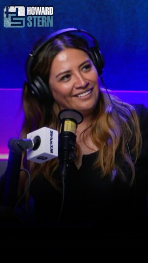 Cristela Alonzo Instagram - @cristela9 gave advice to @robertabooey1 on the #WrapUpShow: “Love your sugar until they tell you not to.”