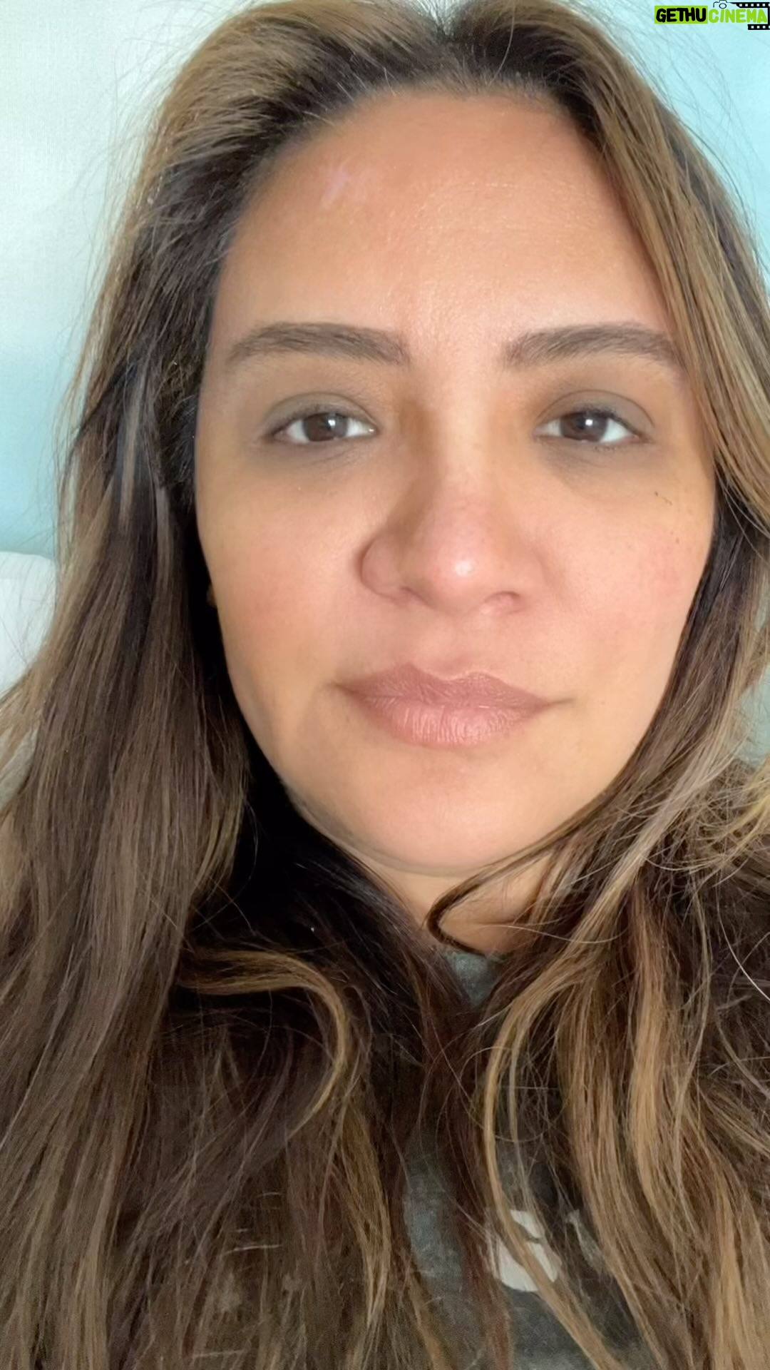 Cristela Alonzo - 2.8K Likes - I just woke up as you can tell and I started thinking about how the first thing I do is grab my phone and start scrolling. It made me think: HOW DID I GET HERE? So…here’s the answer.
Do you all remember your “web history?” Lol