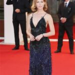 Cristiana Capotondi Instagram – Tra il 10 e il 13 luglio Alberta Ferretti e Sotheby’s lanciano un’asta on line per sostenere l’Emilia Romagna. Tra i 18 abiti che vi potete aggiudicare c’è anche questo che ho indossato a Venezia 2020 
#albertaferretti #sothebys #emiliaromagna 
❤️ Salvo ❤️