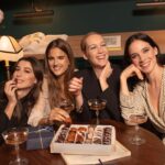 Cristiana Capotondi Instagram – Cosa c’è di più bello che condividere con le proprie amiche una scoperta unica? Ho scoperto Romanengo e mi sono appassionata a questo universo fatto di armonia con i tempi della Natura e di lavorazioni artigianali tramandate da oltre 240 anni, per esaltare il gusto e la bellezza di ogni creazione finale. Piccole opere d’arte, preziose, golose racchiuse in confezioni anch’esse uniche e realizzate interamente a mano. Quale momento migliore per condividere tanta bontà?

#UnaNotteInBottega @romanengo1780 
#romanengo1780 #RomanengoCaffeMilano #adv