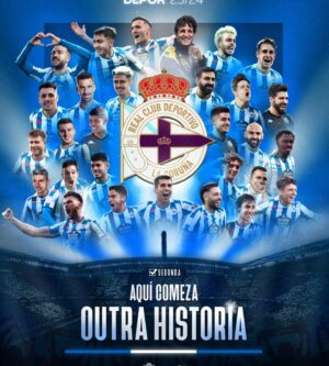 Cristina Saavedra Instagram - Ya tocaba llorar de alegría. Emocionante lo de hoy. Por la afición pero sobre todo por mi sobrina (U) Las fotos desde Riazor son suyas, como en todos los partidos. Te mereces esta celebración por fin!  #ForzaDepor #ANosaForza #SomosDepor 🍍💙🤍💙🤍