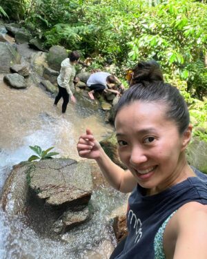 Cristina Suzanne Instagram - Leave nothing but footprints, take nothing but memories. Awwww 🥹 🏃🏻‍♀️🥾🌳

#ilovehiking
#ilovebigtrees