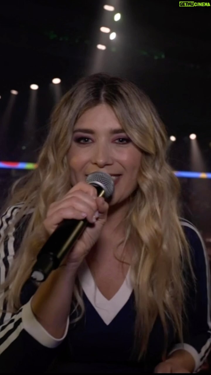 Cristina Boscá Instagram - @cristinabosca, presentadora del próximo #reality de 𝗺𝗶𝘁𝗲𝗹𝗲 𝗣𝗟𝗨𝗦, da más detalles sobre #LosVecinosDeLaCasaDeAlLado desde #Los40PrimaveraPop 💥 Muy pronto, SOLO en #miteleplus 👀 #reality #cristinaboscá #convivencia #lidlt #apartamentos #trastero #estreno #próximamente #mitele #mediaset #mediasetespaña