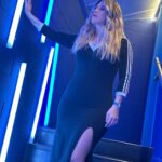 Cristina Boscá Instagram - Pues ya estoy! Primer carrusel de este #LOS40PrimaveraPop 🤗🤗🤗🤗 Emoción máxima! Seguidnos en nuestro canal de YouTube de @los40spain y @divinity_es Maquillaje @lastlooksoficial @saigucosmetics Vestido @adidas_es Botas @exeshoes_spain Gracias @mayte1969 🤩 📷 @karinherrero 💙