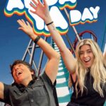 Cristina Boscá Instagram - ¡Empieza la semana con un súper NOTICIÓN! 🎢 Y es que desde Anda Ya os presentamos el ✨ANDA YA DAY✨ 😏¿QUÉ ES? 👉🏽 Un día para pasarlo en grande en familia y con ¡TODO EL EQUIPO DE ANDA YA! 🎢 ¿DÓNDE? En el @parquewarner de Madrid 📆 ¿CUÁNDO? El sábado 29 de JUNIO 😉 completamente GRATUITO 🎶 Con la actuación de un ARTISTA NÚMERO 1 DE LOS40 🙊 Con TODOS NUESTROS COLABORADORES 😏 y MUUUUCHAS más sorpresas ¿TE QUIERES VENIR? 😎 Pues el próximo viernes te contamos CÓMO puedes hacerlo y QUÉ artista nos acompañará #AndaYaDay #Los40 #ParqueWarner