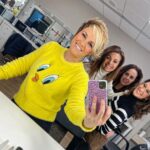 Cristina Pardo Instagram - Señoras atravesando el miércoles.