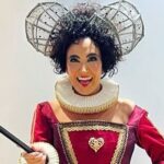 Cristina Rodríguez Torres Instagram - Ahora soy La reina de Corazones en @pasapalabra ❤️ Y lo compartí con @robertolealg @torito.quique @david_civera @estherarroyo_ 🫣 @antena3com #pasapalabra #concurso #programatv