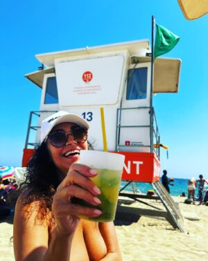 Cristina Rodríguez Torres Instagram - Las vacaciones que tengo son pocas pero maravillosas!!!! Love ❤️❤️ #bogatell #barna #paraiso #cristira