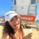 Cristina Rodríguez Torres Instagram - Las vacaciones que tengo son pocas pero maravillosas!!!! Love ❤️❤️ #bogatell #barna #paraiso #cristira