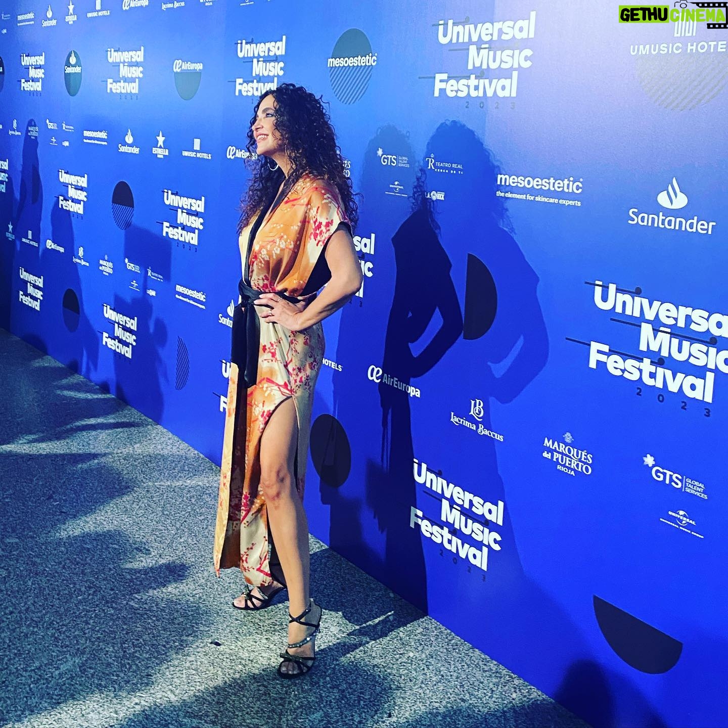 Cristina Rodríguez Torres Instagram - Anoche fue maravilloso ir al teatro Real a ver y escuchar a Gloria Trevi 👏👏👏 Gracias por darlo todo en el escenario!😍 @umusicfestival @gloriatrevi @dypcomunicacion @teatro_real