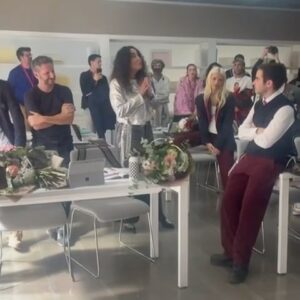 Cristina Rodríguez Torres Instagram - El final del rodaje de @elitenetflix 🥲Uno de los mejores proyectos de mi vida! 👏👏👏 Gracias a @zetastudiosprod por la plena confianza ❤️Gracias a Los creadores Carlos Montero y Dario ❤️Gracias al primer director @_ramonsalazar  y a todos los que le siguieron ❤️Gracias a mi productor ejecutivo @rubengol❤️gracias a @diegobetancor ❤️ Gracias a mi director de producción Alvaro Sánchez Bustos ❤️ Gracias a nuestro súper guionista @jaimevaquin ❤️Gracias a mi SÚPER EQUIPO DE VESTUARIO @barbaruski @miranda_lujan_ @jesusdlossa @crismartinalique @marichelolaila @ruthchercoles @andoni_pc @_albaalopez_  @marina_eguiluz @lunirel @m3ryl_ @raulmadridmanso y a todos los compañeros con los que he trabajado en estos 8 años ❤️Y gracias a los actores por haberme dejado jugar con vosotros. SOMOS Y SEREMOS UNA FAMILIA❤️ Os admiro tanto @netflixes @netflix