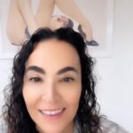 Cristina Rodríguez Torres Instagram - Quiero compartir con vosotros mis descubrimientos👏👏 Fantastick Eyes de @cosmeticamimate ❤️ Un piling para el contorno de ojos que las arruguitas e iluminar tu mirada. 😊 Si quieres saber más, entra en mi bio #linkinbio Y es que soy súper fan a los productos de #cosmeticamimate 😍😍😍
