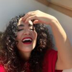 Cristina Rodríguez Torres Instagram - Por ahora el lunes va bien!!! @furla #love #lunes