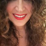 Cristina Rodríguez Torres Instagram - Pocos días pero intensos!!! Me encantaría tener un mes de vacaciones, pero como no podemos tener todo lo que deseamos, me conformo con disfrutar de este puente con la persona a la que amo😍 Mañana trabajo, estoy rodando dos proyectos maravillosos. Soy una afortunada!!!! @elitenetflix @respiranetflix #costumedesigner #diseñodevestuario #vivirrodando🎥