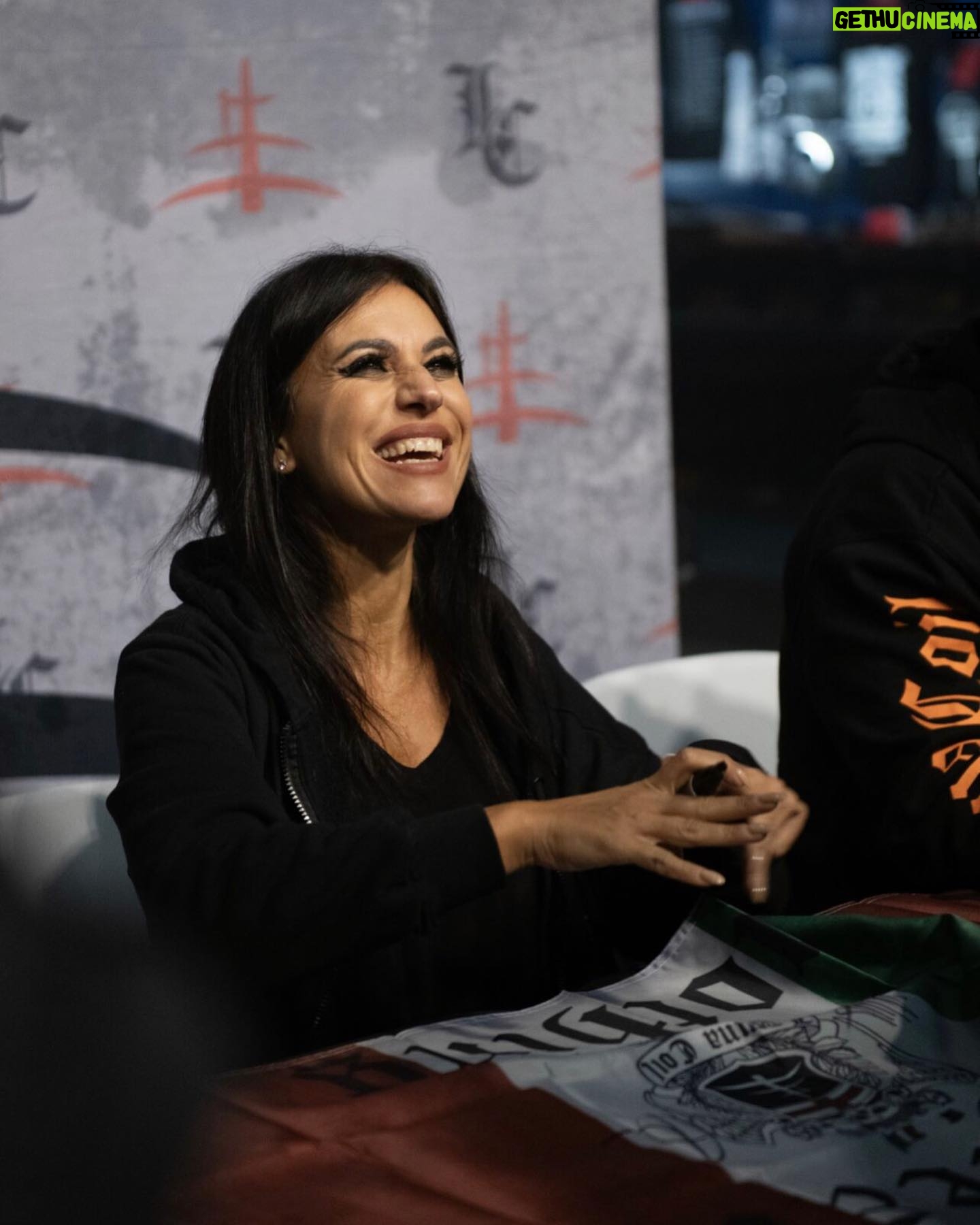 Cristina Scabbia Instagram - Because of you all 🖤 I just wanted to express my gratitude, you presence and unconditional support are really appreciated.