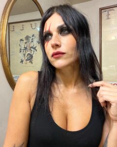 Cristina Scabbia Instagram - Patiently waiting for Spring.