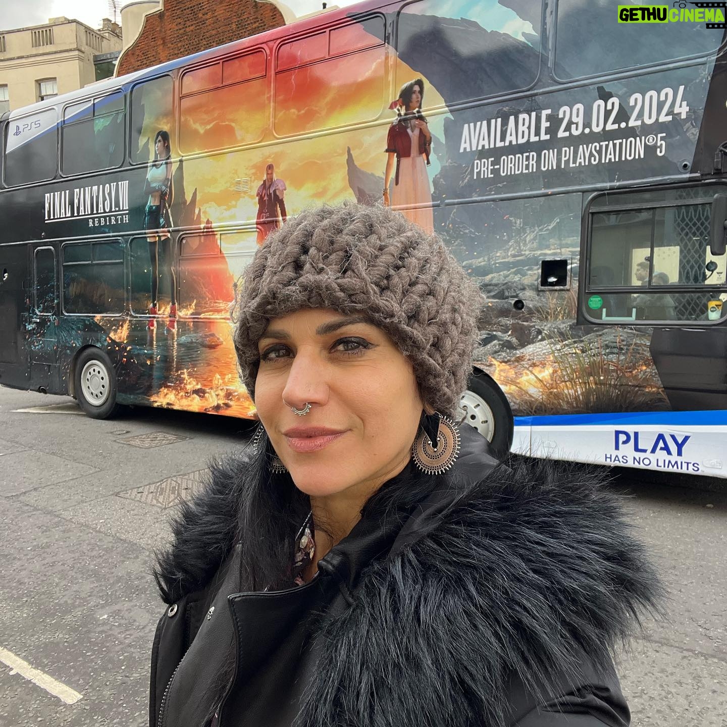 Cristina Scabbia Instagram - #finalfantasyviirebirth event unlocked ✅ It was so great to meet Yoshinori Kitase and Naoki Hamaguchi (producer and director of Final Fantasy VII rebirth)! I am SO ready for this game! FFVII is one of my fave games EVER…February 29th can’t come soon enough. And hey, I think my @yoshitaka_amano buttoned up shirt was PERFECT for the event, today 🖤 @squareenix #finalfantasy #finalfantasyviirebirth #finalfantasyVII