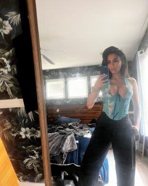 Cristina Valenzuela Instagram - Love this @miaou top 🤩