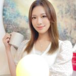 Crystal Fung Instagram - 中秋節即將來臨， 你準備好迎接月餅的誘惑了嗎？🌕 想一飽口福，又怕熱量超標 ？🥮 我有一些如何健康地享受月餅的建議， 還會推介一款特製消脂解膩茶。🍵 讓大家在享受美食的同時，也能保持健康。 別讓熱量的恐懼剝奪節日樂趣！ 這個中秋節， 讓我們健康吃月餅，月圓人不圓。 祝大家有個健康又暖心的中秋佳節。 💖 #NutritionTips