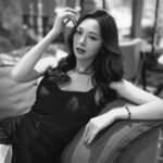 Crystal Fung Instagram - 20240503 Be comfortable in your own skin. Makeup & Hair : @muahanna