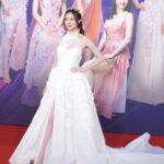Crystal Fung Instagram - 20230827 #2023MissHongKong 昨晚看到師妹們在舞台上展現的勇氣和熱情，我為她們感到驕傲和鼓舞。 恭喜得獎者，你們的努力得到了回報。 也恭喜其他佳麗，你們得到了珍貴的經驗和成長的機會。 「人並非生來了解人生的，而是體會人生的。」 所有的成功、所有的失敗，都是讓我們更深體驗人生。 期待你們未來的路上更加燦爛。 🎆 - - - - - - - Makeup & Hair : @kayowang Gown : @elysianbridal Accessories : @pamycarie