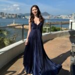 Crystal Fung Instagram - 20240422 The happiest people don’t have the best of everything, they just make the best of everything. 💙 Makeup & Hair : @muahanna Dress : @pretadress