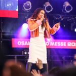 Crystal Kay Instagram - @fm802_pr Osaka Auto Messe 2024 今年初歌でした‼️ 新曲も初披露できて、みんなもめっちゃつっつダンスやってくれて嬉しすぎた(２枚目の写真見てね)🥰🥰🥰🥰 フェスのステージはほんとに楽しいね❤️みんな最高な時間にしてくれてありがとう‼️ 最高な歌はじめになりました✨ 今年はデビュー25周年‼️セレブレーションイアー、盛り上げていくよーーー♥️♥️♥️♥️ Photo by: 田浦ボン #CK25 #thatgirl #25thanniversary