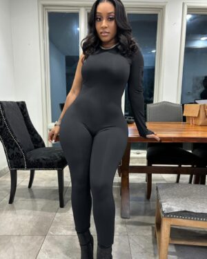 Crystal The Doll Instagram - Love Wearing All Black You Should See My Closet 🖤😎🤞🏽 #photodump #photooftheday Is Black Your Fav Color To Wear?