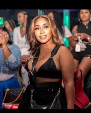 Crystal The Doll Instagram - Love Wearing All Black You Should See My Closet 🖤😎🤞🏽 #photodump #photooftheday Is Black Your Fav Color To Wear?