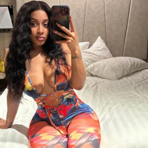 Crystal The Doll Instagram - Something about HER 😍😌🌴❤️‍🔥 #fashionstyle #photooftheday