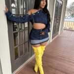Crystal The Doll Instagram - My face pretty, My name pretty, My Style pretty, My soul pretty 💞 Styled by: @beverlyhills_annie Outfit from: @b.hills_exclusive Boots from: @the.brittany.b Hair from: @honeybee_collectionn #photography #fashionblogger #love #fashion #beauty