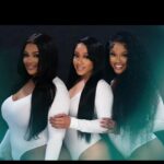Crystal The Doll Instagram - Been in Atlanta less then a year and my face is popping up on BILLBOARDS 😍😍😍😍 who gone outwork meeeeee!!! I’m coming for everything God got for meeeee ❤️🙏🏽🗣️….. thank you @bellahottie_ for this opportunity yall shop @latoristreasures !!!! #TreasureBabes