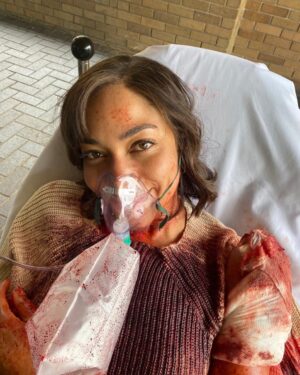 Cush Jumbo Instagram - Happy Saturday 😆
#stayclose 
@netflix @netflixuk
