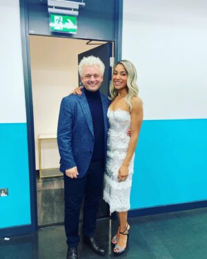 Cush Jumbo Instagram - I was so thrilled to get to do @thegrahamnortonshowofficial NYE special with #michealsheen @jessicachastain #clairefoy #peterdinklage & @joelycett 
It’s on TONIGHT! Last post of 2021! 💋💋💋

Dress @ermannoscervino
Shoes @aquazzura 
Jewels @annoushkajewellery
Make Up @jadebirdmakeup 
Hair @rendaattia 
Nails @nailedbysg 
Styling @georgmedley