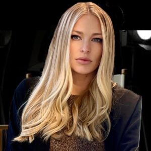Cynthia Kirchner Instagram - Cut six inches off my hair today…then I look into the mirror and realize #Bardot is back #HotBot2