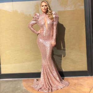 Cynthia Kirchner Instagram - Glimmering from head to toe in @michaelcostello #NoFilterNeeded Thanks to @plastixdocs @drpay @priv @thewilliamedward @lizcondeglammedmeup @laspaonthego @christinacessnahair #MichaelCostello